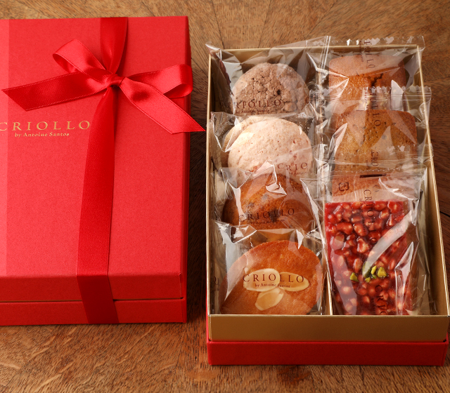 Coffret de Gourmandises (rouge) 赤箱ギフト（8個入）