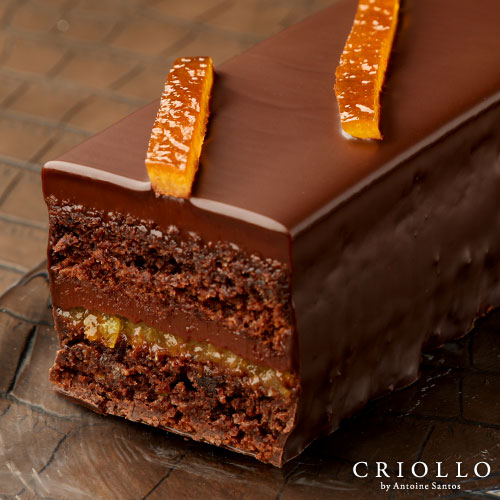 濃厚なチョコレートのケーキ トレゾー オレンジ クリオロ