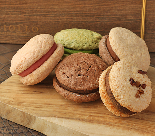 Coffret de 7 Yoyo Macarons ヨーヨーマカロン（5個入）